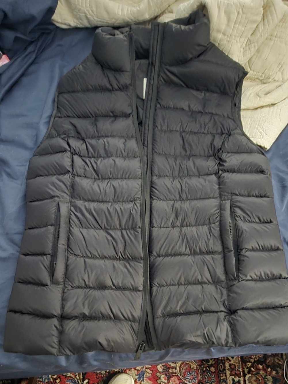 UGG Quilted Puffer Vest - Black